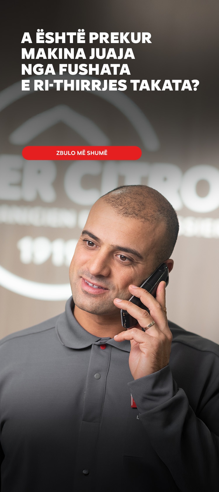 Black ë-SpaceTourer drive on the roads